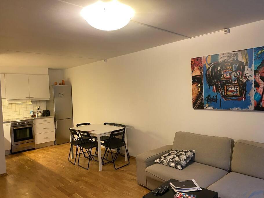 Leilighet Midt I Oslo Sentrum 2 Soverom Og Stue Exterior foto